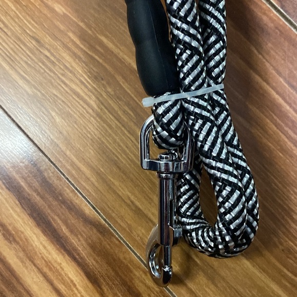 Dog Travel Bowl and and Rope Leash, NWT - Picture 8 of 10